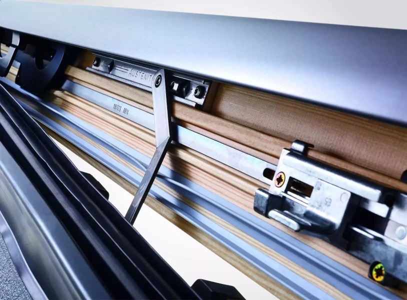 Купить Окно мансардное Roto Designo R68C H200 ThermoBlock WD в Екатеринбурге