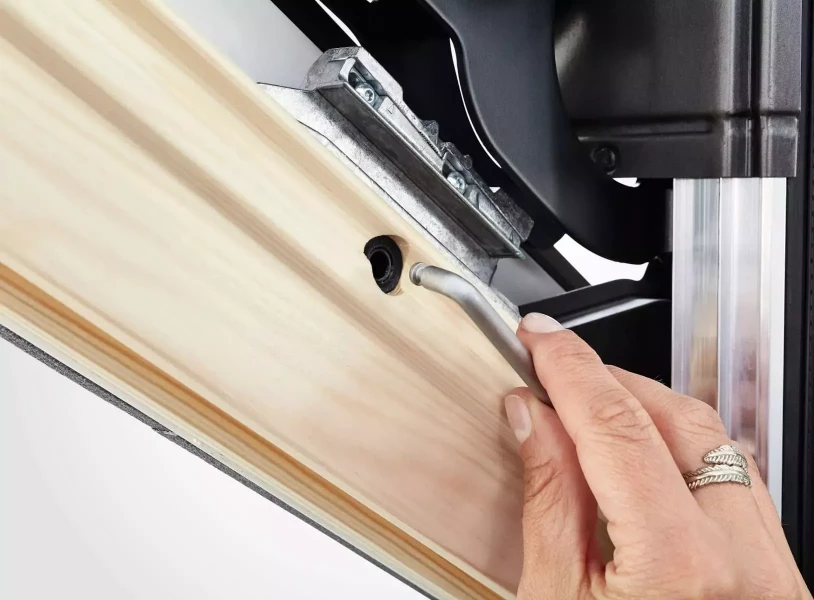 Купить Окно мансардное Roto Designo R68C H200 ThermoBlock WD в Екатеринбурге