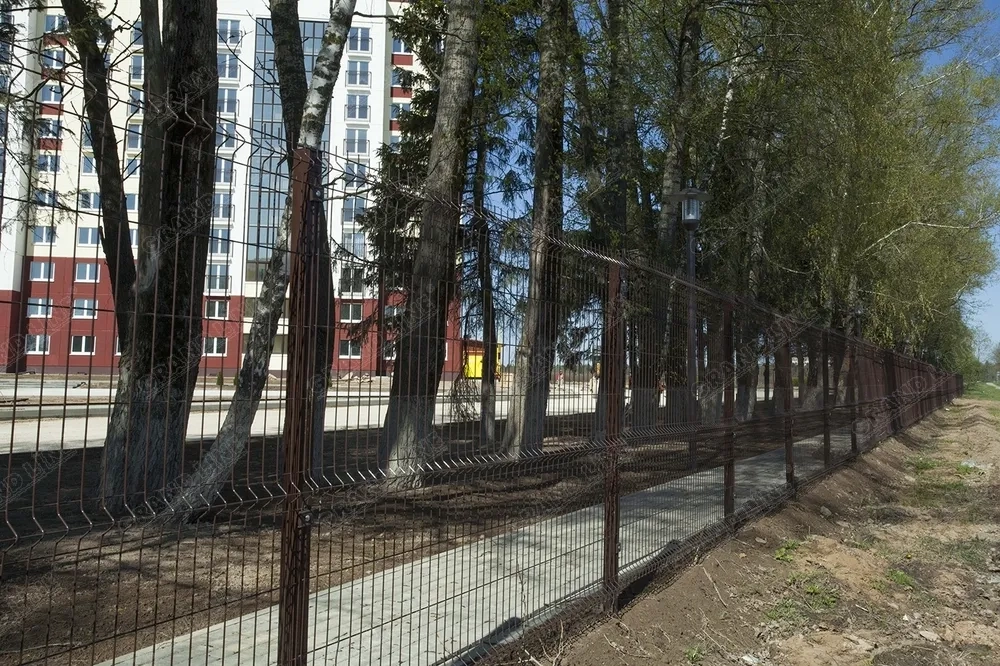 Купить Панель Medium 1,53х2,5 RAL 8017 в Екатеринбурге